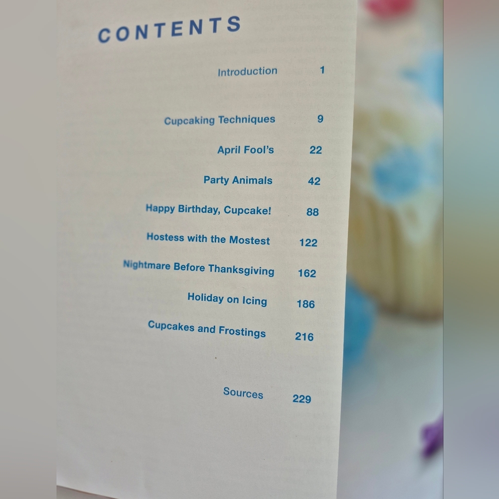 Book. Create Fun Cupcakes - Picture 7 of 11